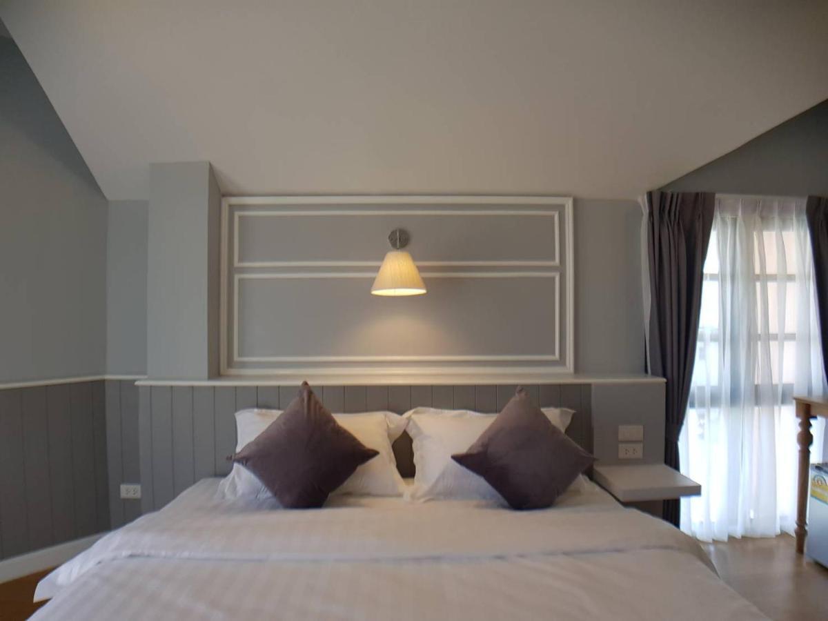 Hotel Rosy チエンマイ エクステリア 写真