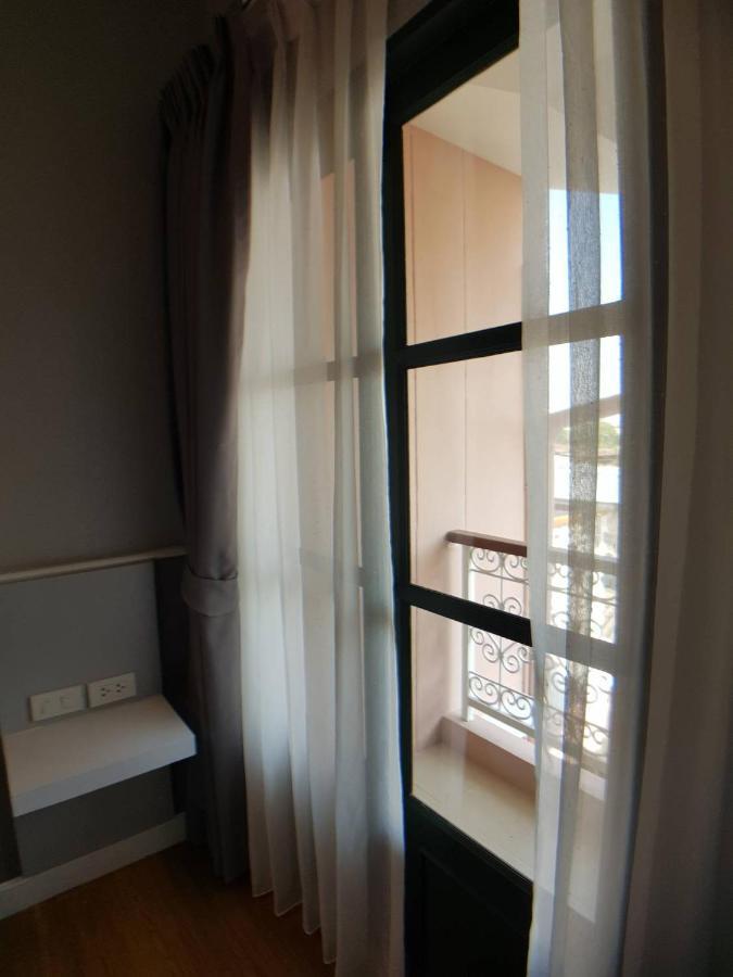 Hotel Rosy チエンマイ エクステリア 写真